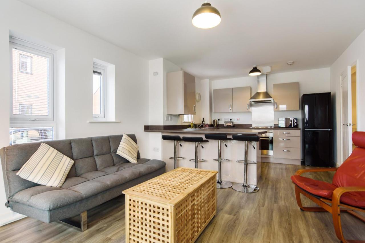 Raphael Retreat Apartment Нюпорт Екстериор снимка
