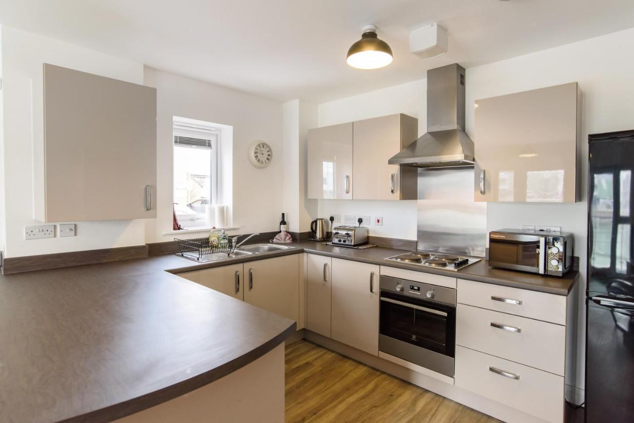 Raphael Retreat Apartment Нюпорт Екстериор снимка