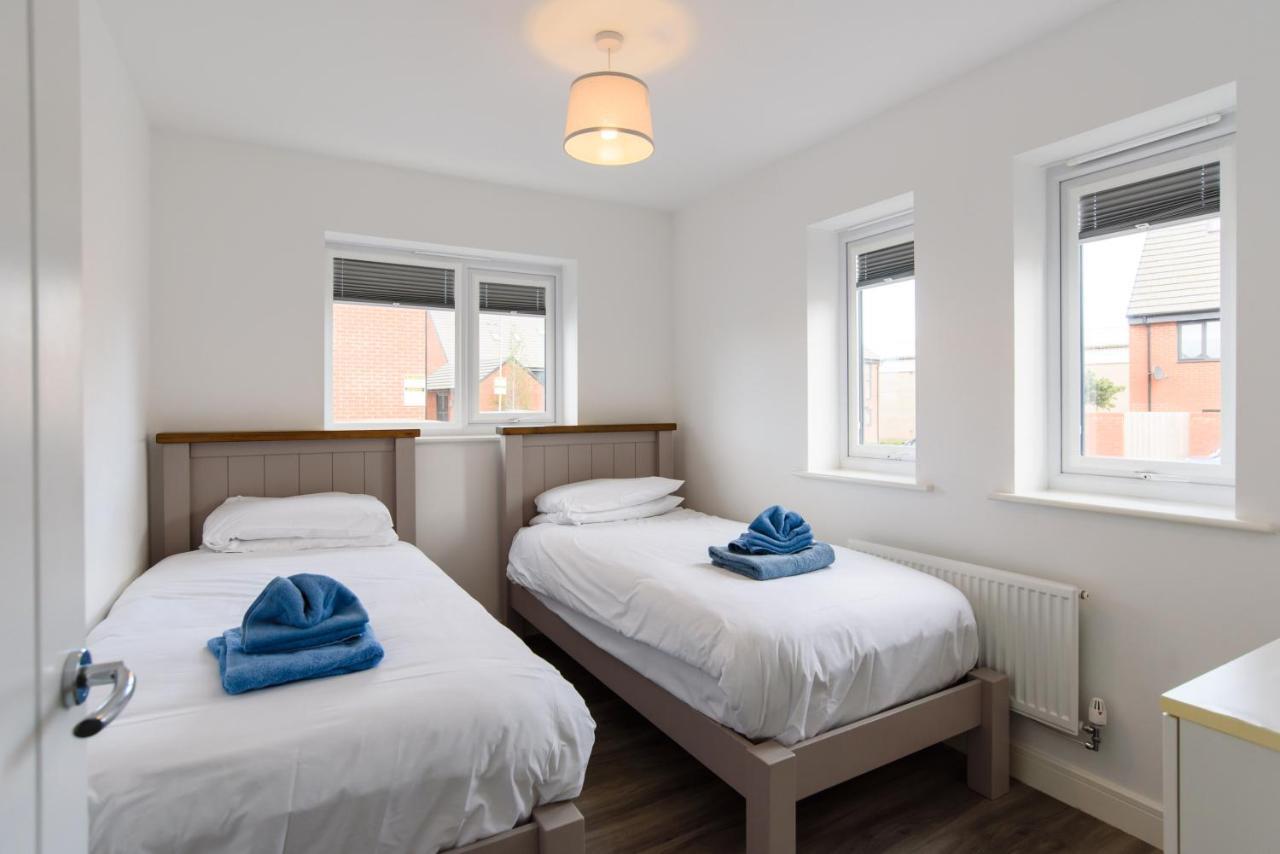 Raphael Retreat Apartment Нюпорт Екстериор снимка